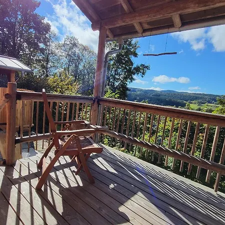 Sunleitn Ferienhaeuser Am Waldrand